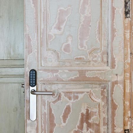Ottoh Charm Stay Валенсия Экстерьер фото